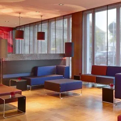 فندق Intercityhotel 4*